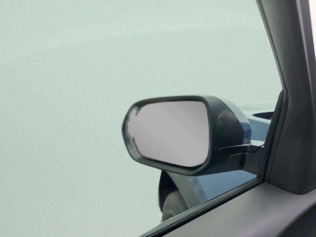Used 2025 Lakeshore Blue Chevrolet LT image 42