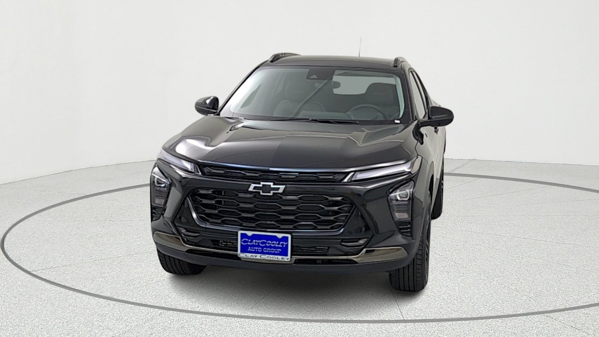New 2026 Mosaic Black Metallic Chevrolet ACTIV image 2