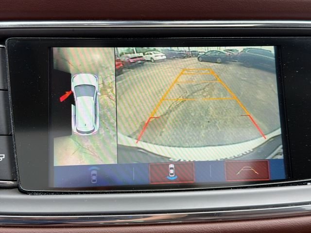 Used 2018 White Buick Avenir image 26