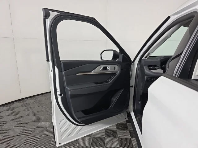 Certified Used 2026 White Metallic Ford Active image 20