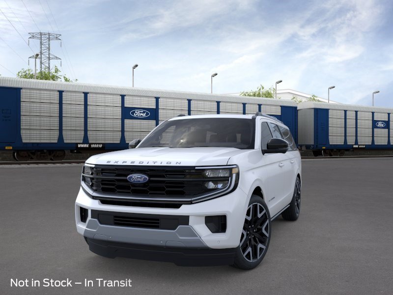 New 2026 Star White Metallic Tri-Coat Ford Platinum image 2