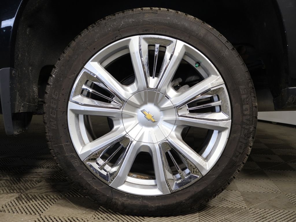 Used 2022 Black Chevrolet High Country image 20