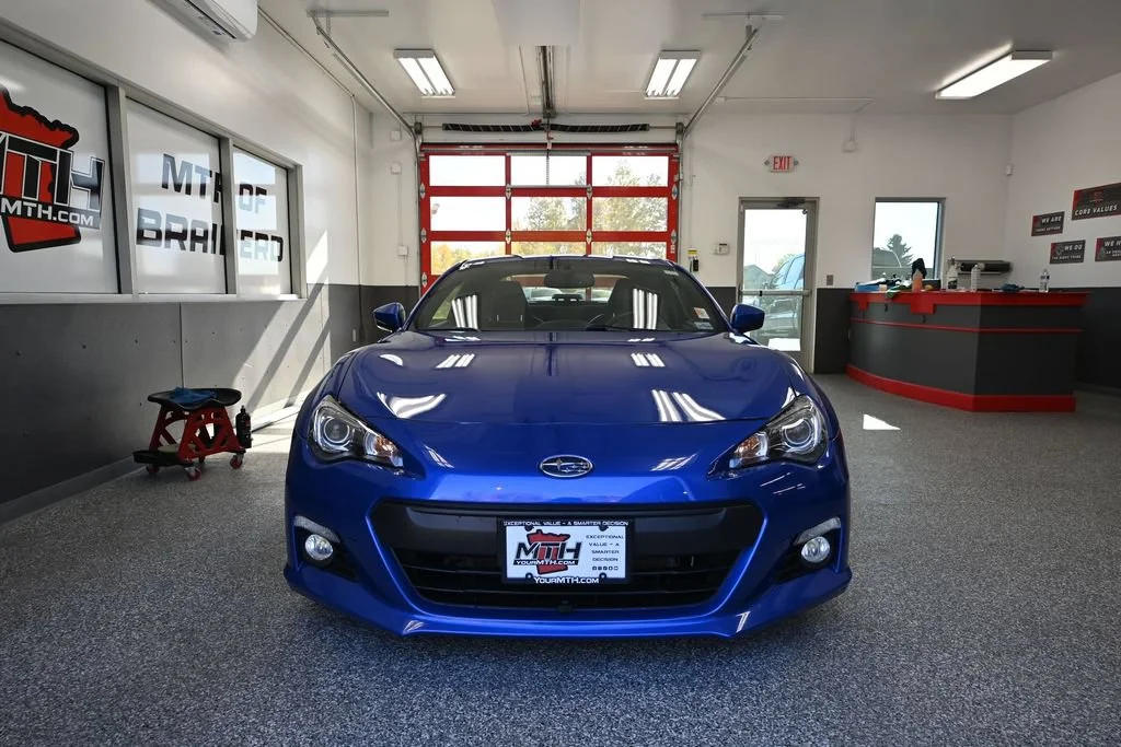 Used 2016 Blue Subaru Limited image 8