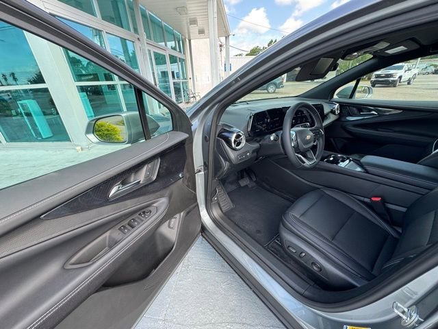 2025 Chevrolet Blazer EV LT - Photo 10