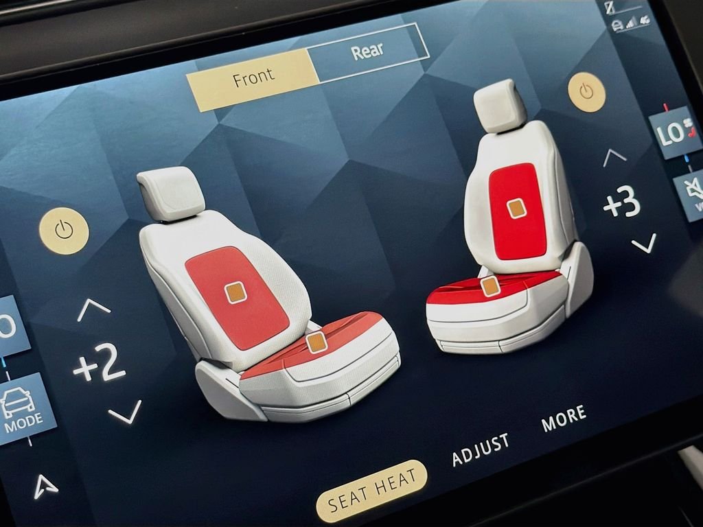 Certified Used 2024 Gray Land Rover SE image 21