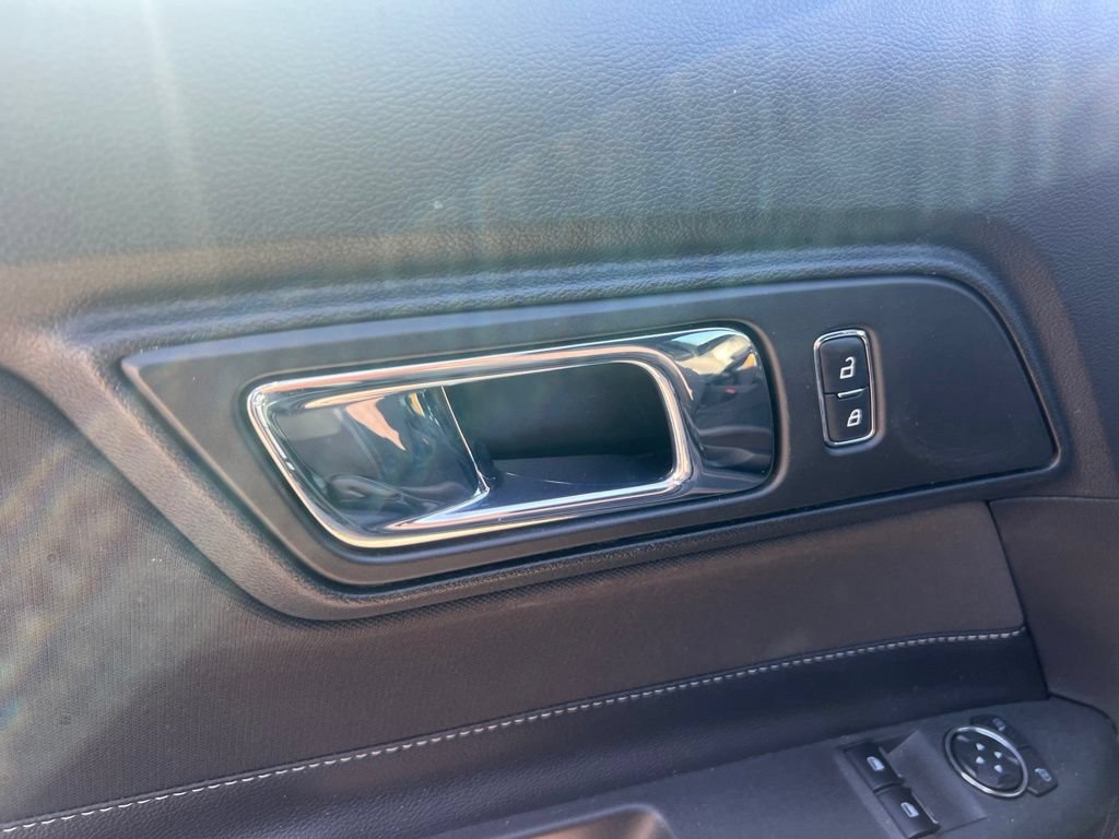 Used 2015 Black Ford EcoBoost image 20