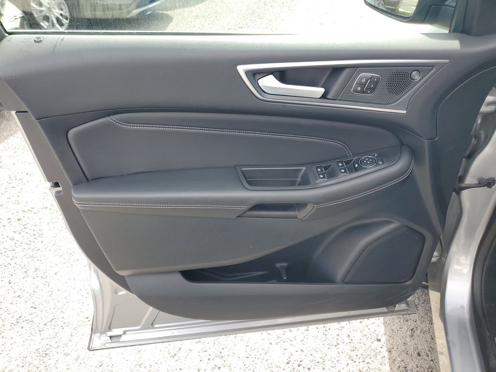 2024 Ford Edge Titanium - Photo 12
