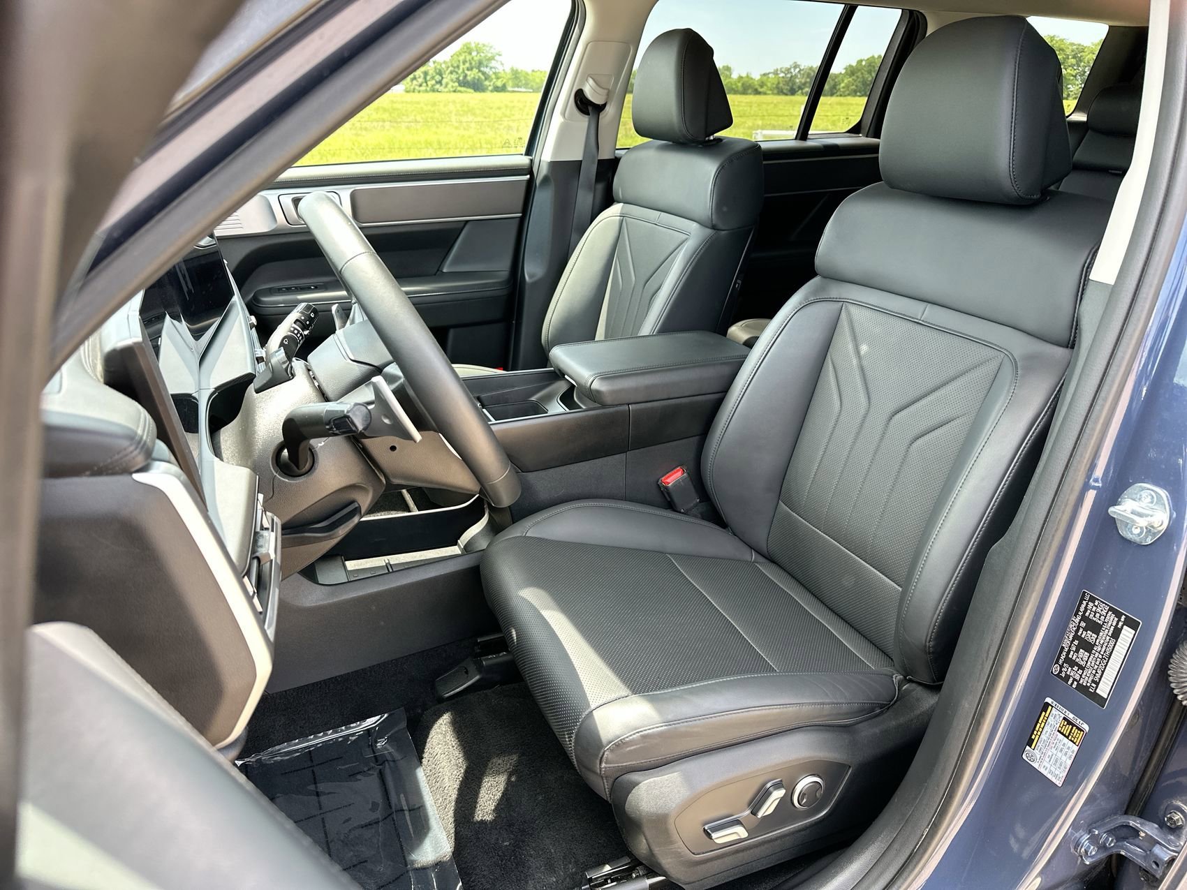 Used 2026 Atlantis Blue Hyundai SEL image 11