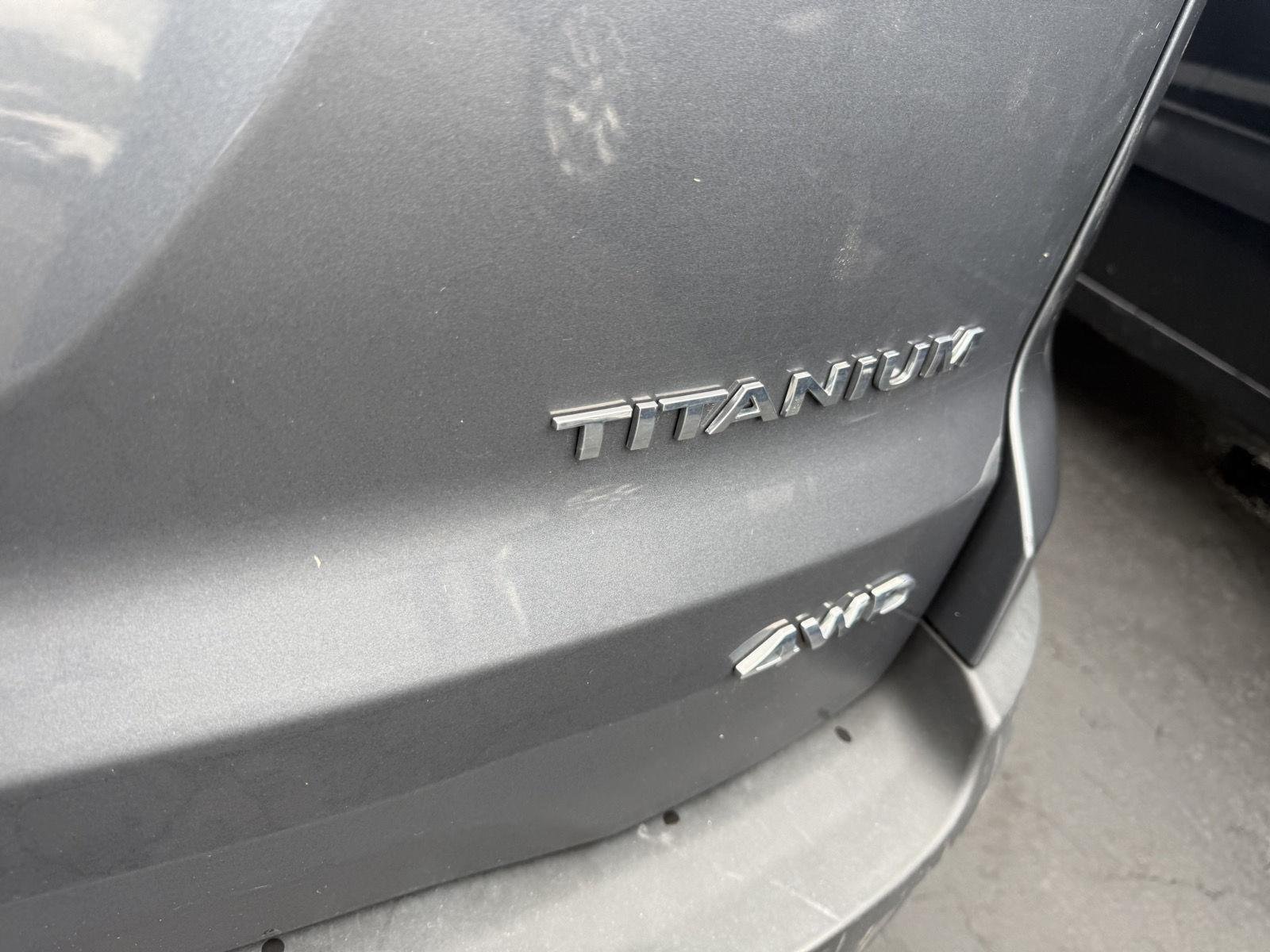 Used 2019 Smoke Ford Titanium image 10