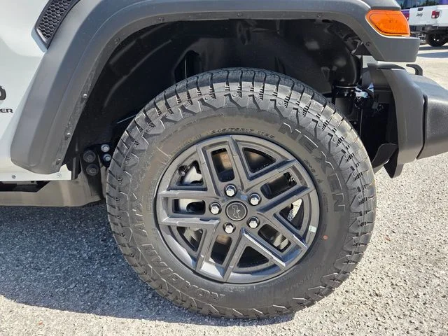 New 2026 Bright White Clear-Coat Exterior Paint Jeep Sport S image 9