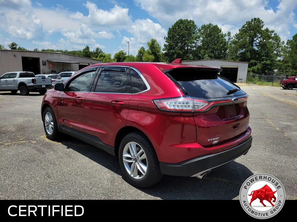 Used 2018 Red Ford SEL image 4