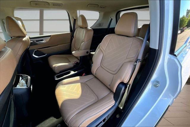 2027 INFINITI QX80 Luxe - Photo 25