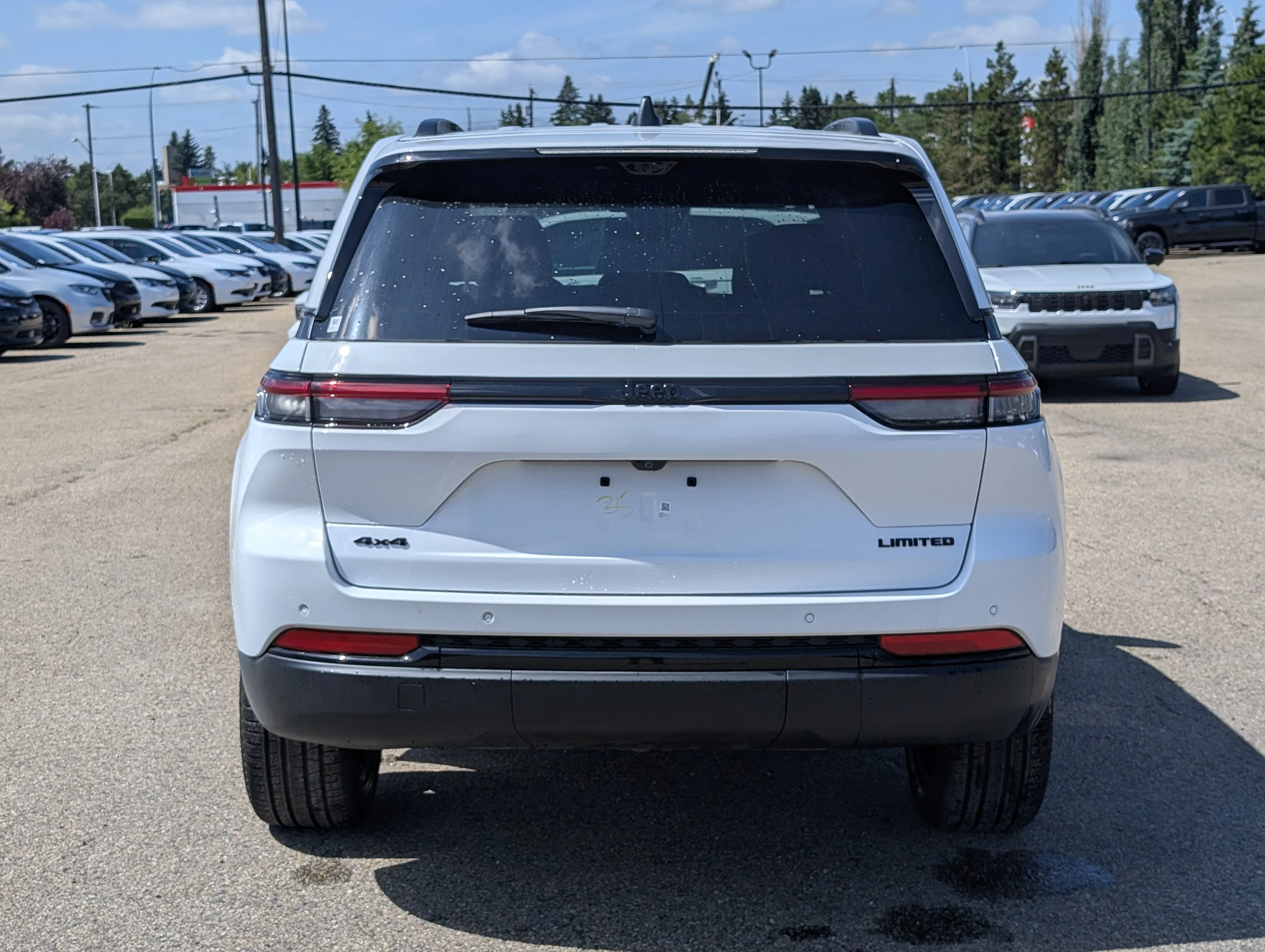 New 2025 Bright White Jeep Limited image 5
