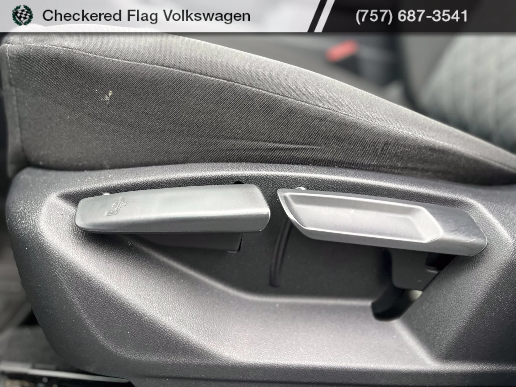 Used 2019 Pure White Volkswagen 2.0T S image 22