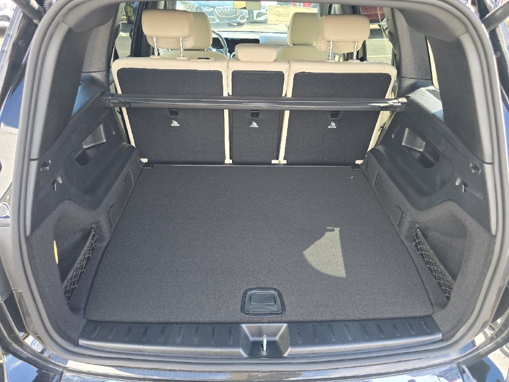 New 2026 Night Black Mercedes-Benz GLB 250 image 24