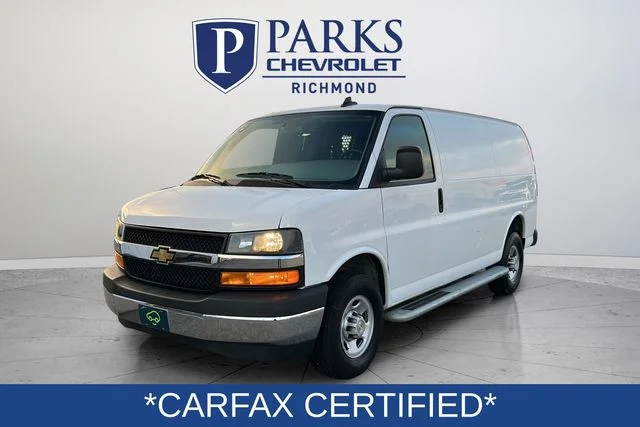 Used 2024 White Chevrolet Work Van image 3