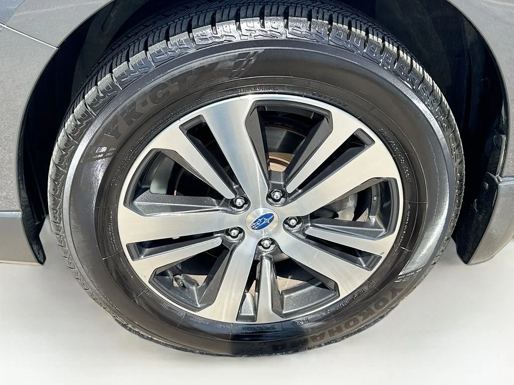 Used 2019 Gray Subaru 2.5i image 39