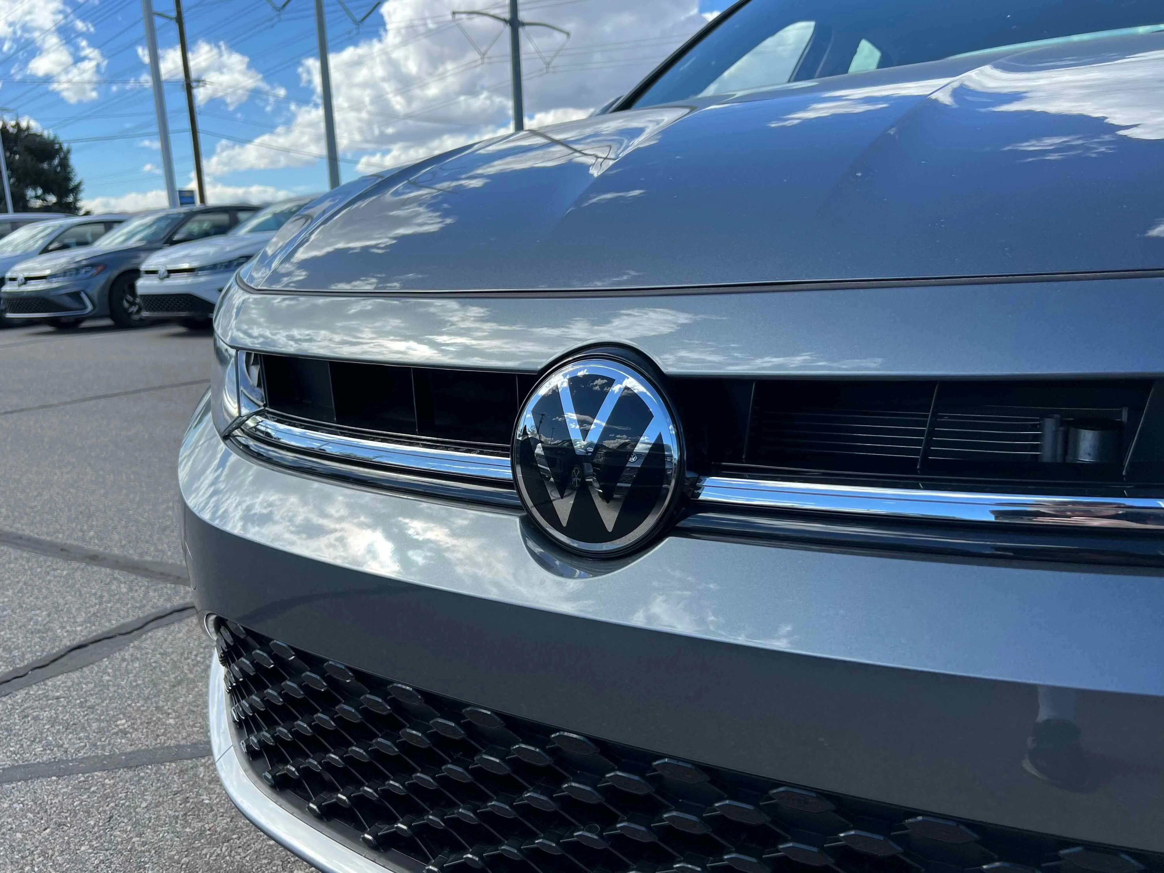 New 2026 Platinum Gray Metallic Volkswagen S image 7