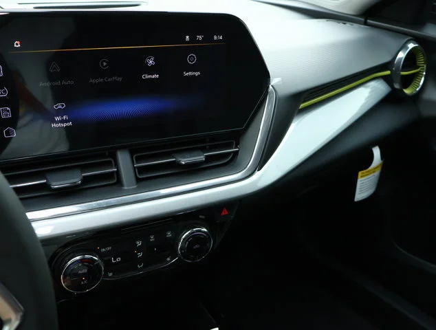 2026 Chevrolet Trax LT - Photo 15