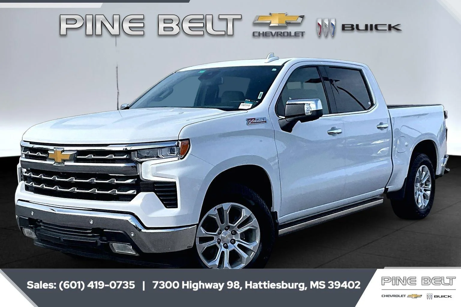Used 2022 Summit White Chevrolet LTZ image 11