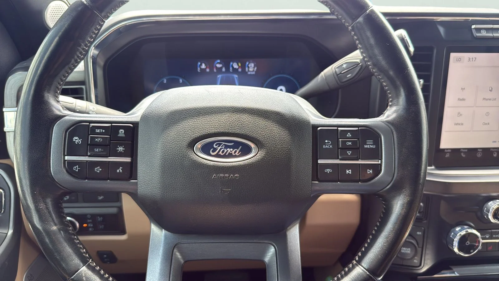 Used 2024 Brown Ford Lariat image 14