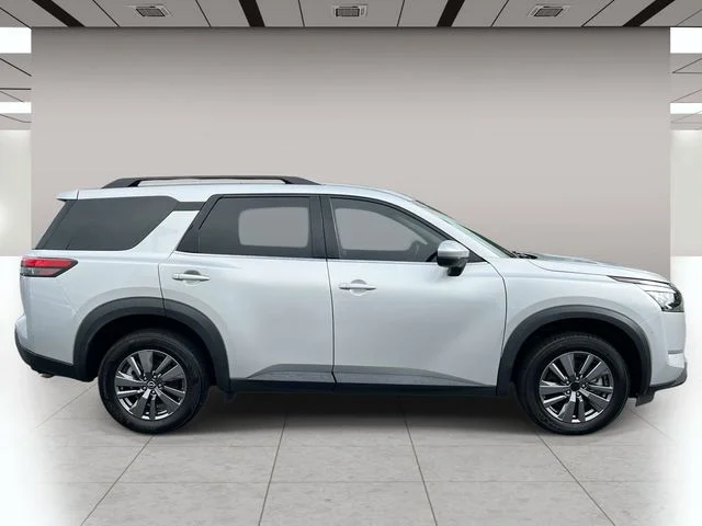 Used 2025 Silver Nissan SV image 2