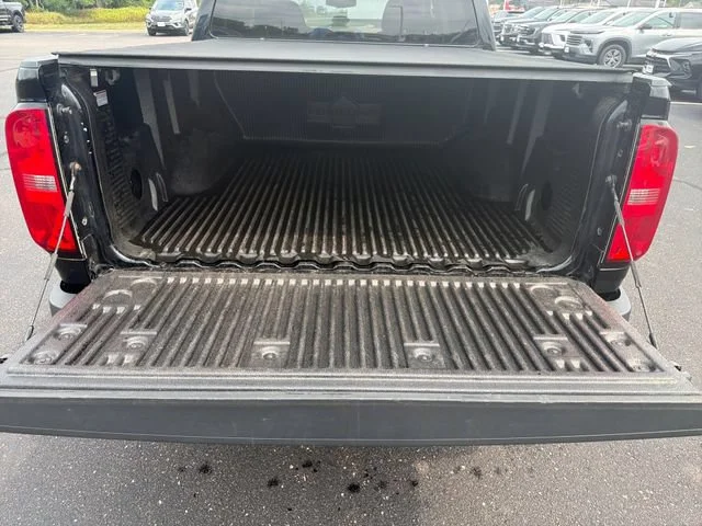 Used 2018 BLACK Chevrolet 4WD LT image 28