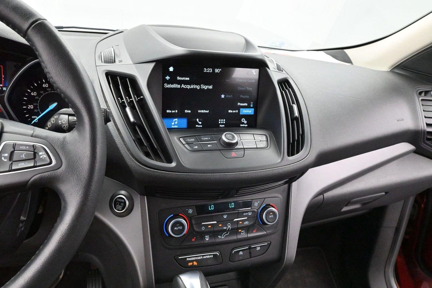 Used 2019 Ruby Red Metallic Tinted Clearcoat Ford SEL image 19