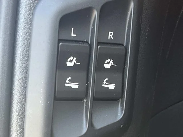 2023 Lexus GX LUXURY - Photo 12