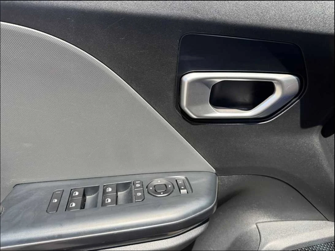 Used 2025 Interstellar Gray Kia LXS image 15