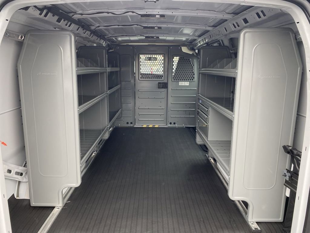 2025 Chevrolet Express Cargo Work Van - Photo 37