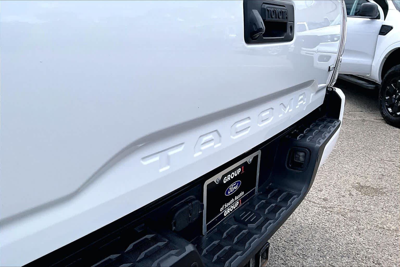 Used 2020 Super White Toyota TRD Off Road image 10