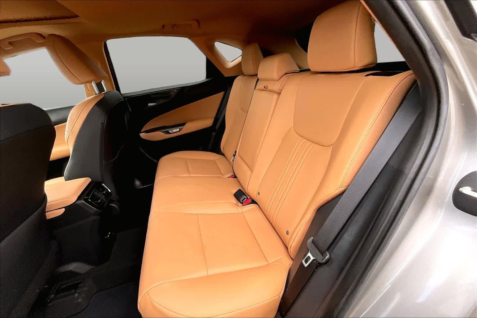 Used 2024 Atomic Silver Lexus Premium image 21