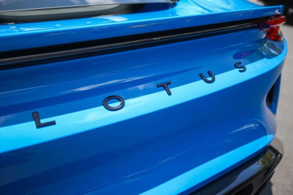 Used 2024 Seneca Blue Lotus V6 image 21