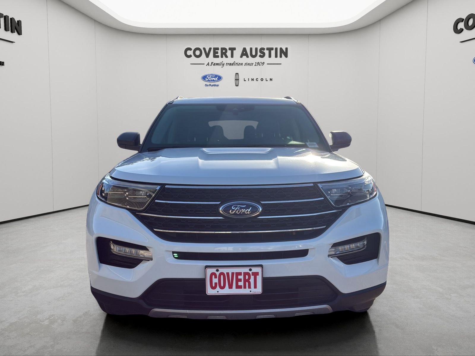 Used 2023 White Ford XLT image 7