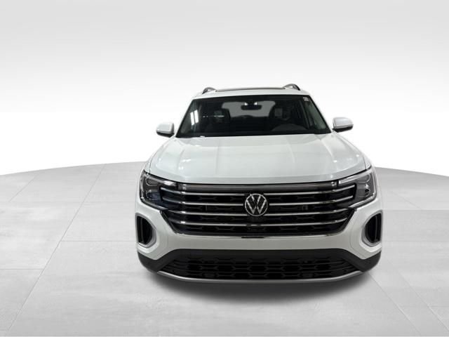 New 2026 White/off-white Volkswagen 2.0T SE w/Technology image 7
