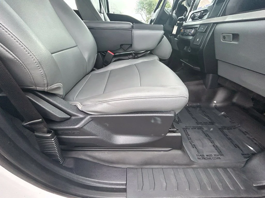 Certified Used 2023 Oxford White Ford XL image 25