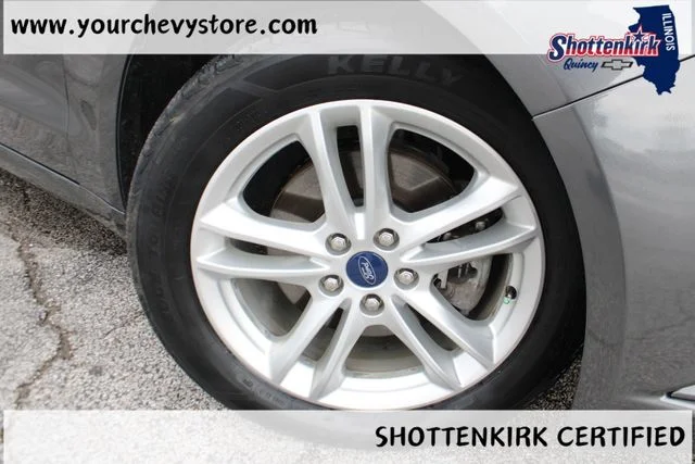 Used 2018 Gray Ford SE image 6
