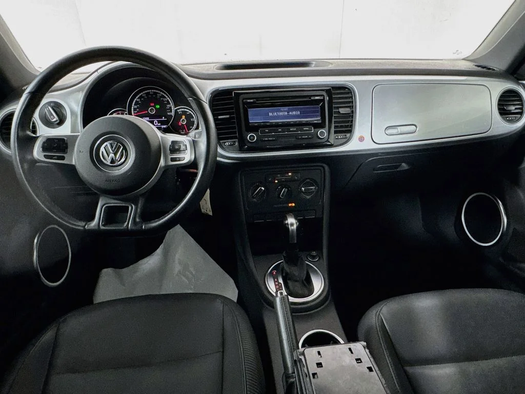 Used 2014 Silver Volkswagen 2.5L image 24