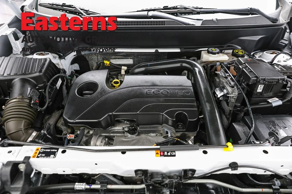 Used 2023 White Chevrolet LS image 7