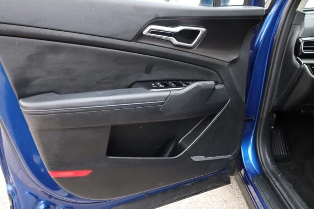 Used 2025 Blue Kia EX image 22