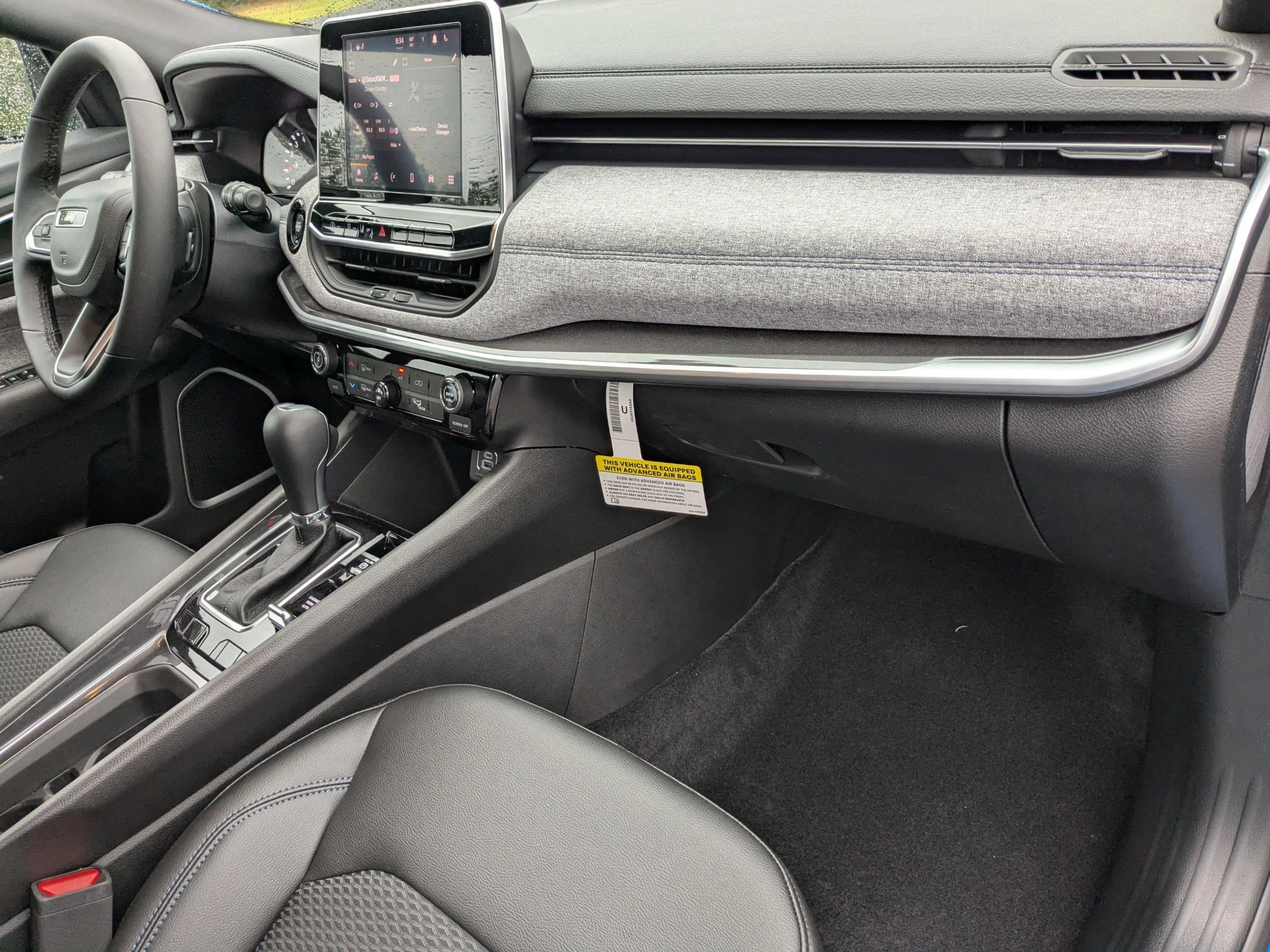 2025 Jeep Compass Latitude - Photo 9