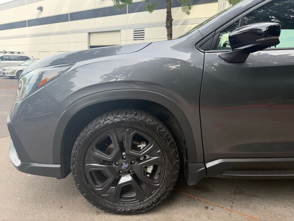 Used 2024 Magnetite Gray Metallic Subaru Onyx Edition image 6