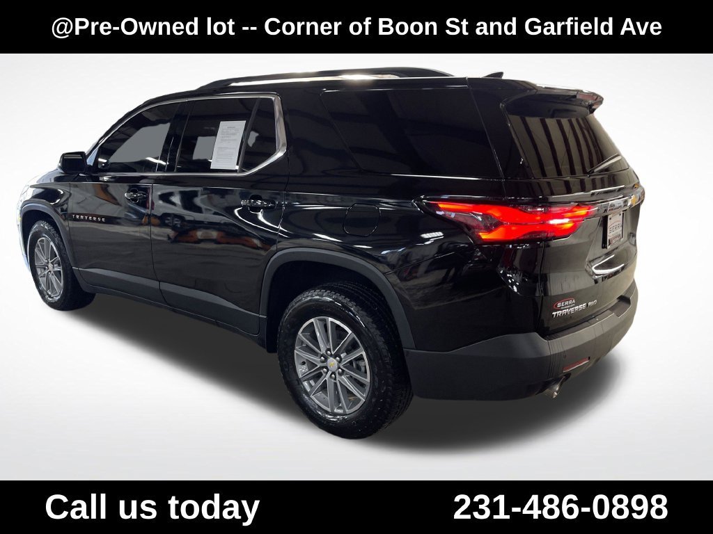 Used 2022 MOSAIC BLACK METALLIC Chevrolet LT Leather image 3