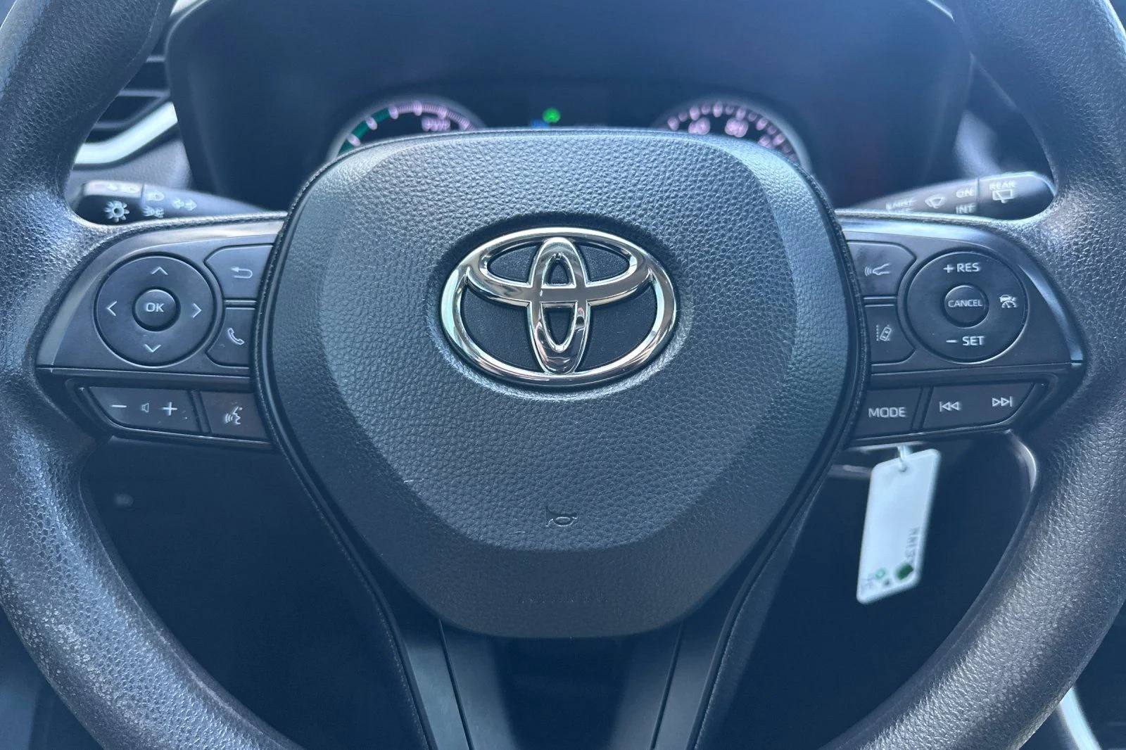 Used 2021 Gray Toyota LE image 22