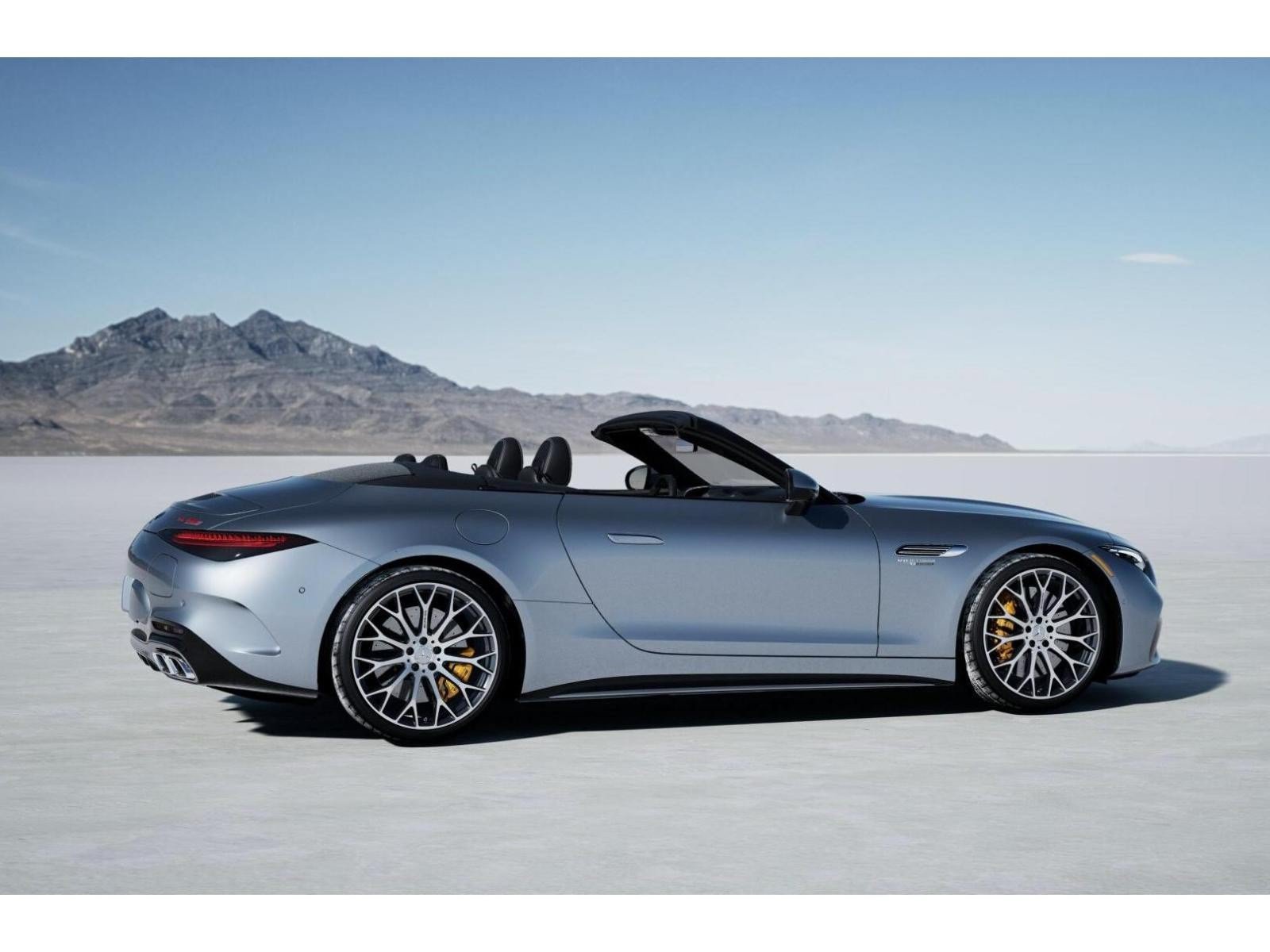New 2026 Cirrus Silver Metallic Mercedes-Benz SL 63 AMG® S E Performance 2D Convertible 4MATIC®  image 19