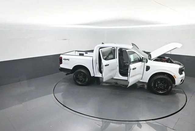 New 2026 Oxford White Ford XLT image 41