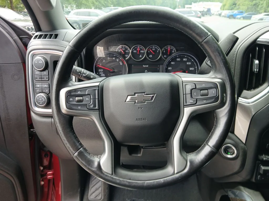 Used 2021 Red Chevrolet RST image 24