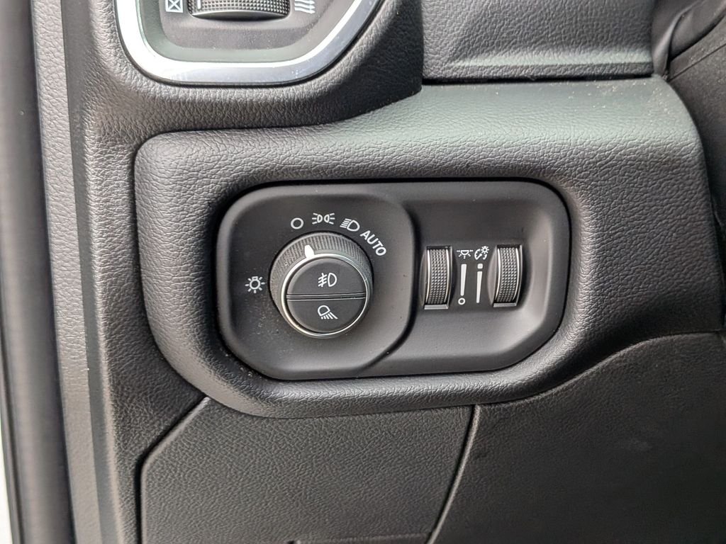 Used 2026 Bright White Clearcoat Ram Laramie image 18