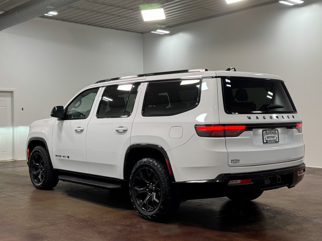 2024 Jeep Wagoneer Series II photo 4